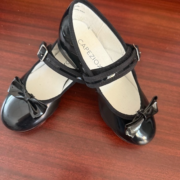 Capezio "Mary Jane" Buckle Strap Tap Shoes Black W/ Bow TeleTone Girls 12.5 M - Picture 1 of 15